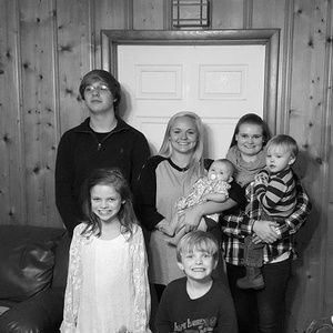 Meet your Posher, Lydia